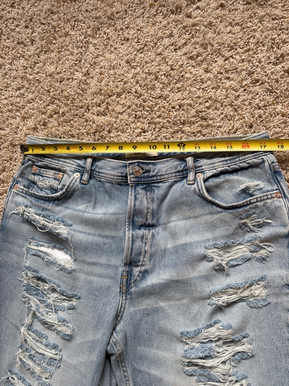 We The Free Free People Maggie Super Shredded Destroyed Light Blue Jeans Sz 32 - Picture 2 of 12